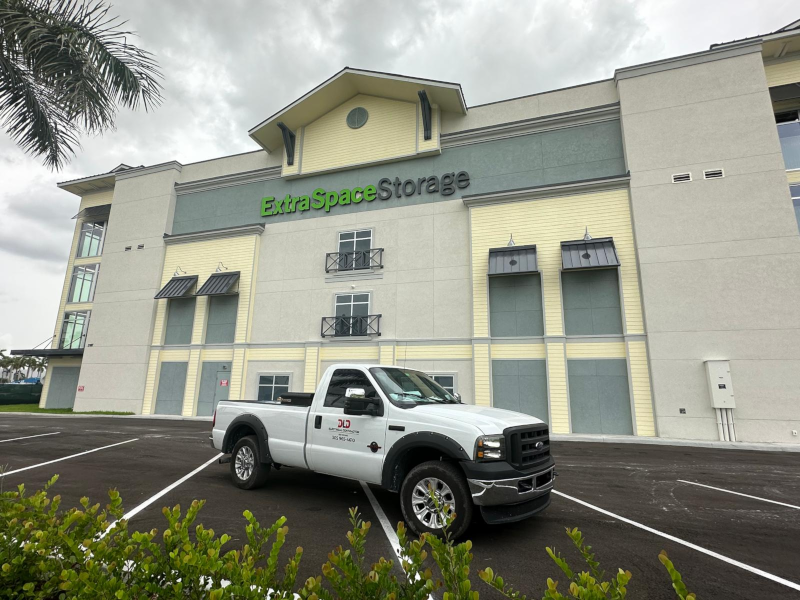 Commercial Lighting System